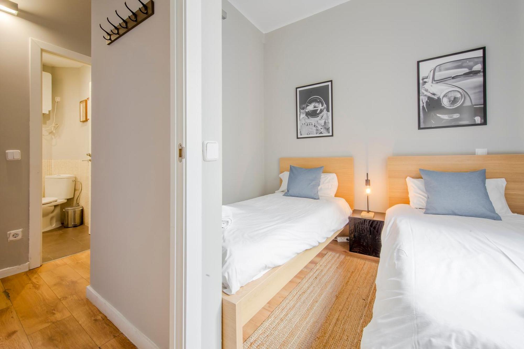 Excelente Piso De 3 Habitaciones En La Latina-Centro Madrid Esterno foto