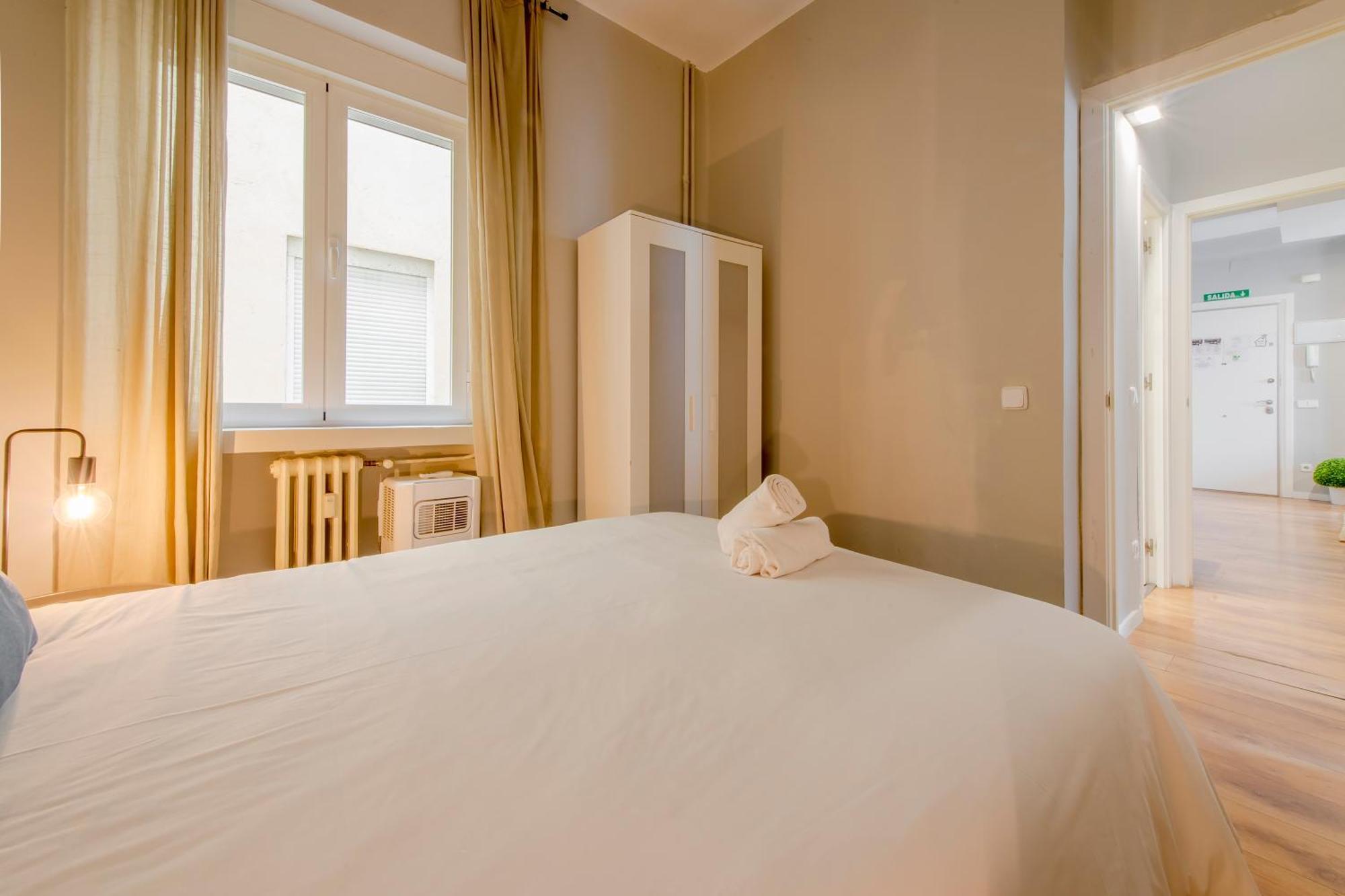 Excelente Piso De 3 Habitaciones En La Latina-Centro Madrid Esterno foto